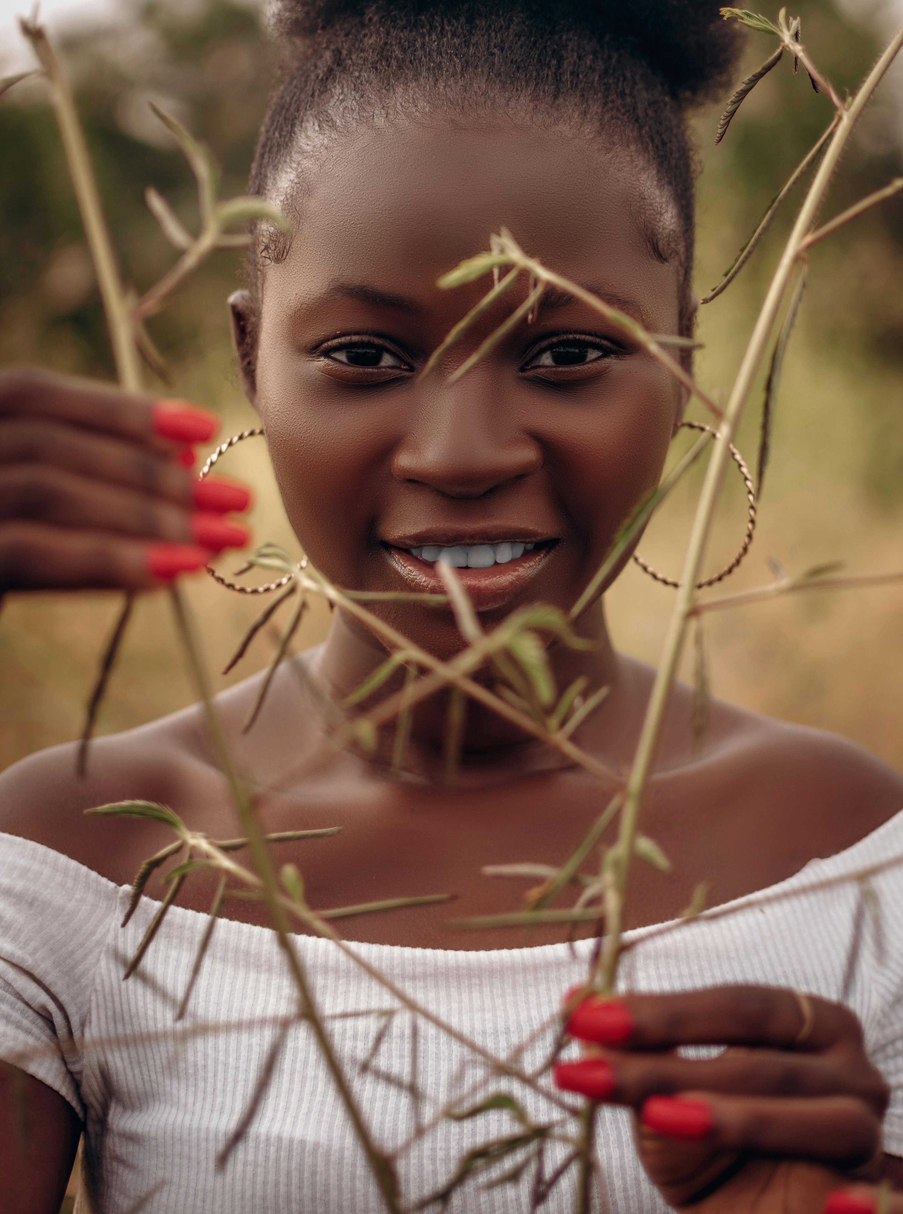 后期制作与剪辑工作氛围缩略图3